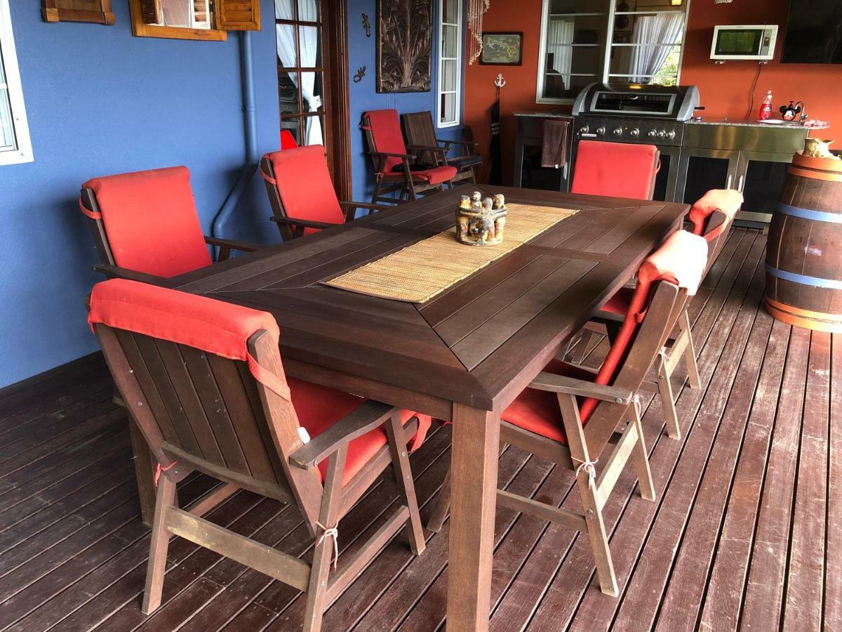Island Time Guest Room Flying Fish Cove Extérieur photo